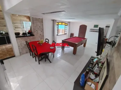 Casa com 3 Quartos à venda, 170m² no Jardim Santa Inês II, São José dos Campos