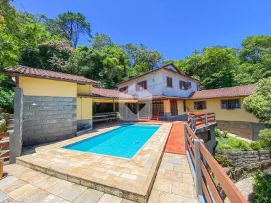 Casa com 4 Quartos à venda, 230m² no São Sebastião, Petrópolis