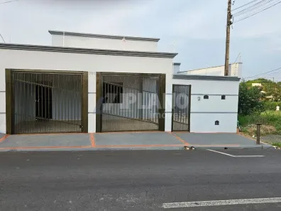 Casa com 3 Quartos à venda, 200m² no Jardim Bandeirantes, São Carlos