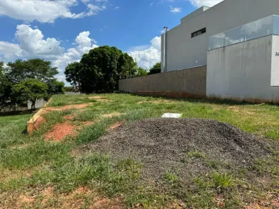 Lote/Terreno à venda, 450m² no Moradas das Flores II, Piratininga