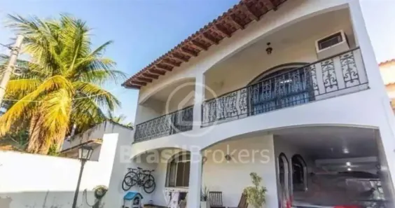 Casa com 3 Quartos à venda, 189m² no Curicica, Rio de Janeiro