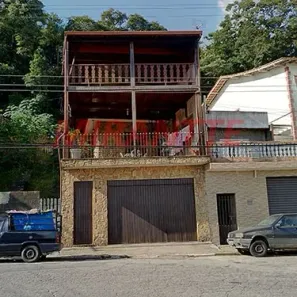Sobrado com 4 Quartos à venda, 240m² no Vila Pedra Branca, São Paulo