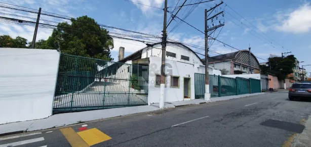 Galpão/Depósito/Armazém à venda, 2556m² no Casa Grande, Diadema