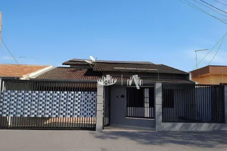 Casa com 3 Quartos à venda, 180m² no Brasília, Londrina