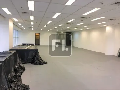 Sala Comercial para alugar, 200m² no Itaim Bibi, São Paulo