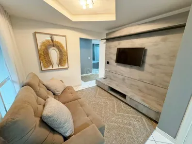 Apartamento com 3 Quartos para alugar, 110m² no Centro, Balneário Camboriú