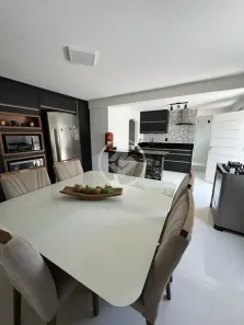 Casa com 5 Quartos à venda, 200m² no Coloninha, Florianópolis