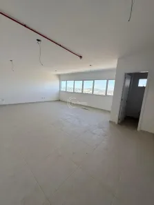 Sala Comercial à venda, 46m² no Desvio Rizzo, Caxias do Sul