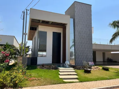 Casa de Condomínio com 4 Quartos à venda, 1240m² no Área Rural de Hidrolândia, Hidrolândia