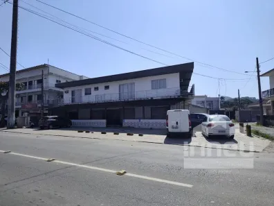 Sala Comercial para alugar, 521m² no Iririú, Joinville