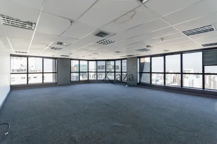 Ponto Comercial para alugar, 395m² no Bela Vista, São Paulo