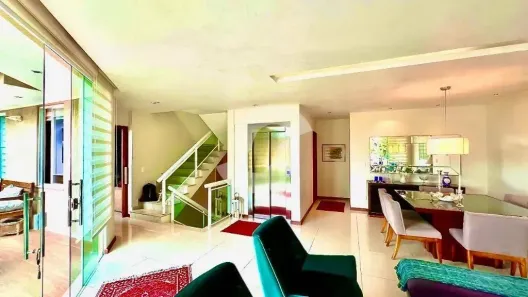 Casa de Condomínio com 4 Quartos à venda, 500m² no Piratininga, Niterói