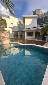 Casa de Condomínio com 4 Quartos para alugar, 251m² no Jardim Imperial, Cuiabá