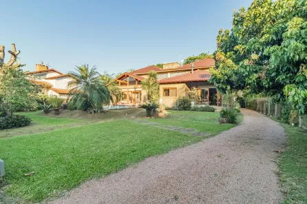 Casa de Condomínio com 6 Quartos à venda, 400m² no Residencial Giardino (Barro Vermelho), Gravataí