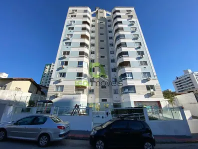 Apartamento com 2 Quartos para alugar, 70m² no Barreiros, São José