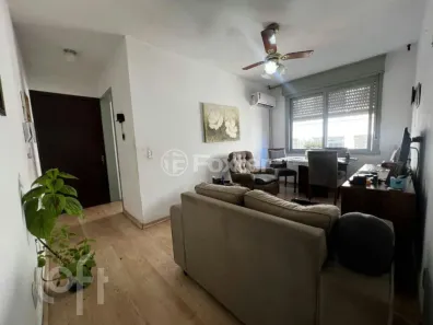 Apartamento com 2 Quartos à venda, 67m² no Jardim do Salso, Porto Alegre
