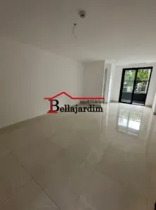 Sala Comercial à venda, 32m² no Vila Curuçá, Santo André