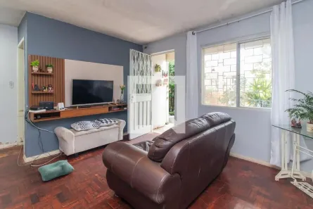 Casa com 3 Quartos à venda, 1000m² no Vila Nova, Porto Alegre