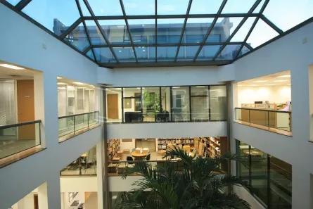 Prédio Comercial à venda, 2300m² no Vila Hamburguesa, São Paulo