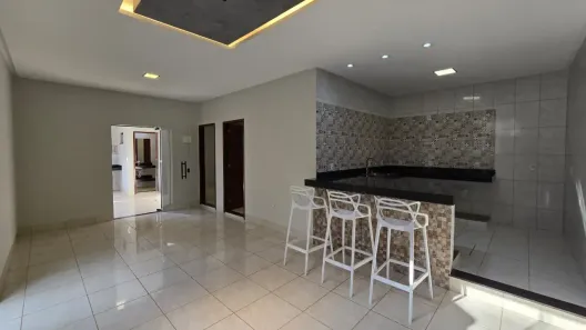 Casa com 5 Quartos à venda, 360m² no Parque Trindade II, Aparecida de Goiânia