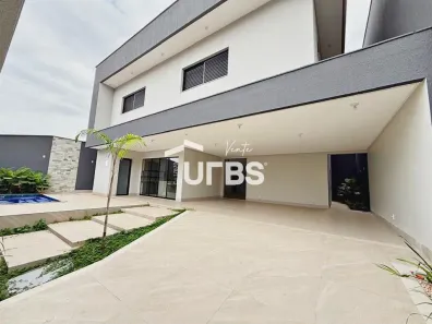 Sobrado com 4 Quartos à venda, 291m² no Jardim América, Goiânia