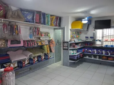 Galpão/Depósito/Armazém para venda ou aluguel, 370m² no Vila Regente Feijó, São Paulo