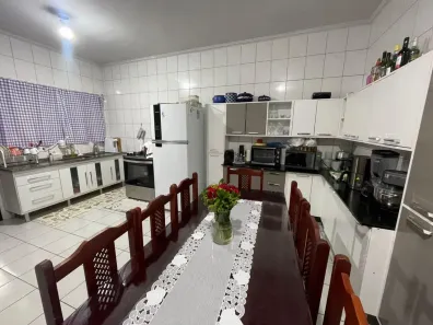 Casa com 3 Quartos à venda, 200m² no Jardim das Cerejeiras, Arujá