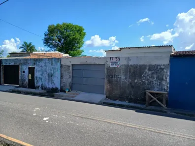 Casa com 2 Quartos para alugar, 140m² no Águas Brancas, Ananindeua
