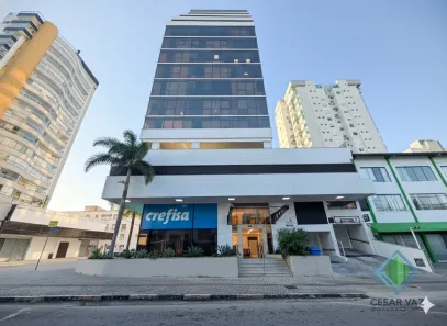 Sala Comercial à venda, 30m² no Estreito, Florianópolis