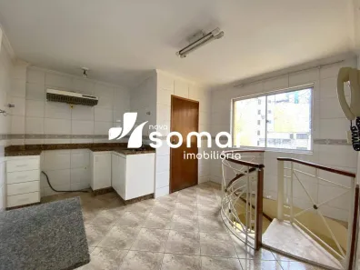 Cobertura com 3 Quartos para alugar, 120m² no Centro, Divinópolis