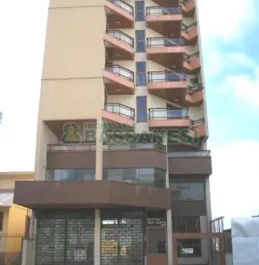 Ponto Comercial para alugar, 450m² no Centro, Caxias do Sul