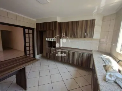 Sobrado com 5 Quartos à venda, 237m² no Vila Pires, Santo André