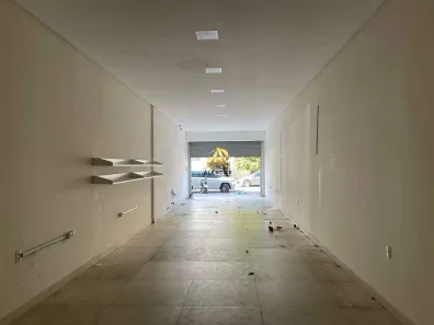 Ponto Comercial para alugar, 100m² no Parque Residencial Laranjeiras, Serra