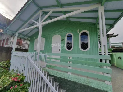 Casa com 5 Quartos à venda, 200m² no Fábio Silva, Tubarão