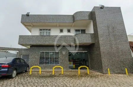 Sobrado com 3 Quartos à venda, 410m² no Sítio Cercado, Curitiba