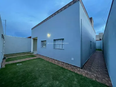 Casa com 3 Quartos à venda, 201m² no Olinda, Uberaba