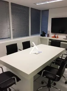 Sala Comercial para alugar, 117m² no Vila Olímpia, São Paulo