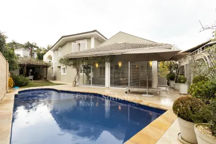 Casa com 4 Quartos à venda, 550m² no Jardim Leonor, São Paulo