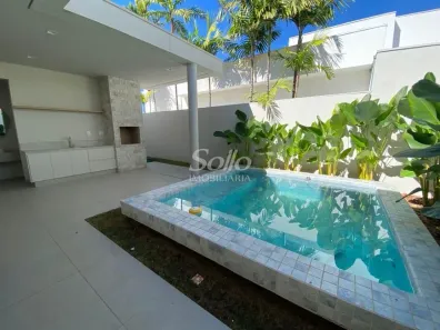 Casa de Condomínio com 3 Quartos à venda, 197m² no Laranjeiras, Uberlândia