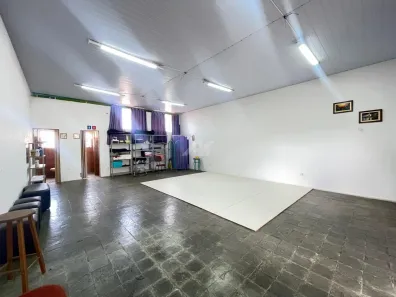 Imóvel Comercial com 2 Quartos à venda, 200m² no Parque Jambeiro, Campinas