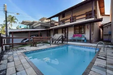 Casa com 3 Quartos à venda, 180m² no Camboinhas, Niterói