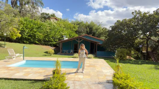Casa de Condomínio com 3 Quartos à venda, 200m² no Condomínio Nossa Fazenda, Esmeraldas