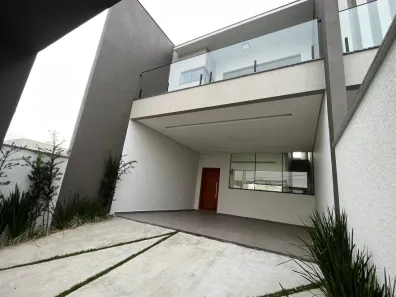 Sobrado com 3 Quartos à venda, 140m² no Jaraguá Esquerdo, Jaraguá do Sul