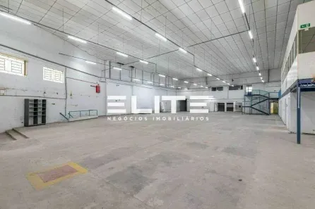 Galpão/Depósito/Armazém para alugar, 1404m² no Vila Alpina, Santo André