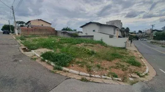 Lote/Terreno à venda, 331m² no Jardim Paranapanema, Campinas