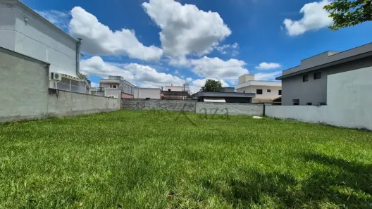 à venda, 300m² no Bairro do Grama, Caçapava