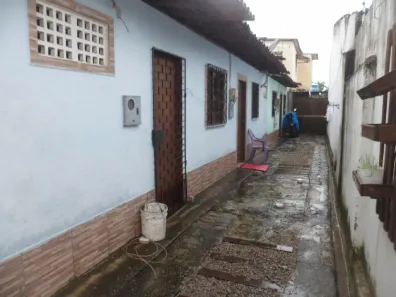 Casa com 6 Quartos à venda, 400m² no Barroso, Fortaleza
