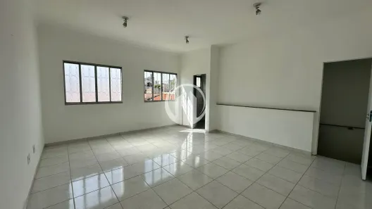 Imóvel Comercial com 5 Quartos à venda, 150m² no Vila Vianelo, Jundiaí