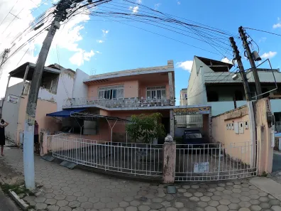 Prédio Comercial com 7 Quartos à venda, 260m² no Centro, Campos dos Goytacazes