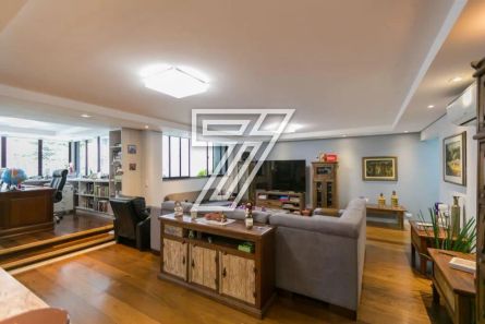 Apartamento com 3 Quartos à venda, 240m² no Água Verde, Curitiba